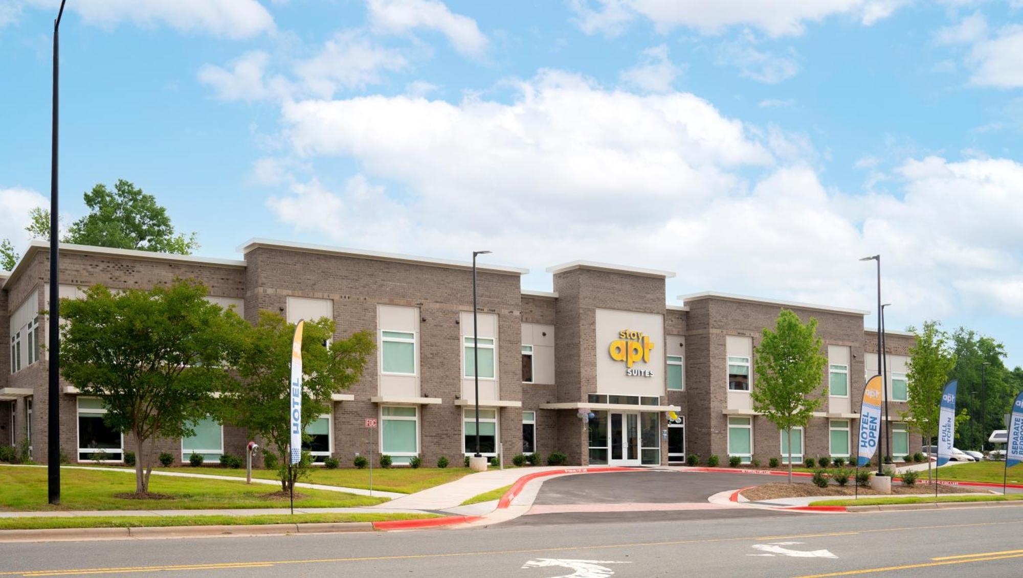 Stayapt Suites Raleigh-Durham/Rtp Clegg Εξωτερικό φωτογραφία